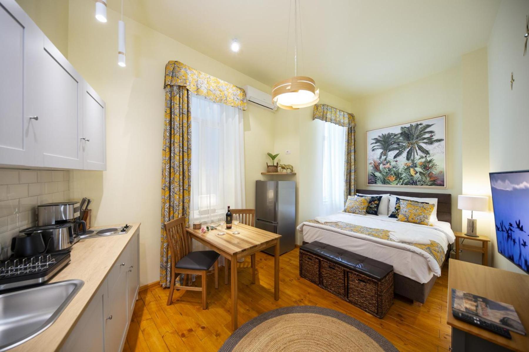 Rainforest Studio Downtown By Pretty Apartments Bukurešť Exteriér fotografie
